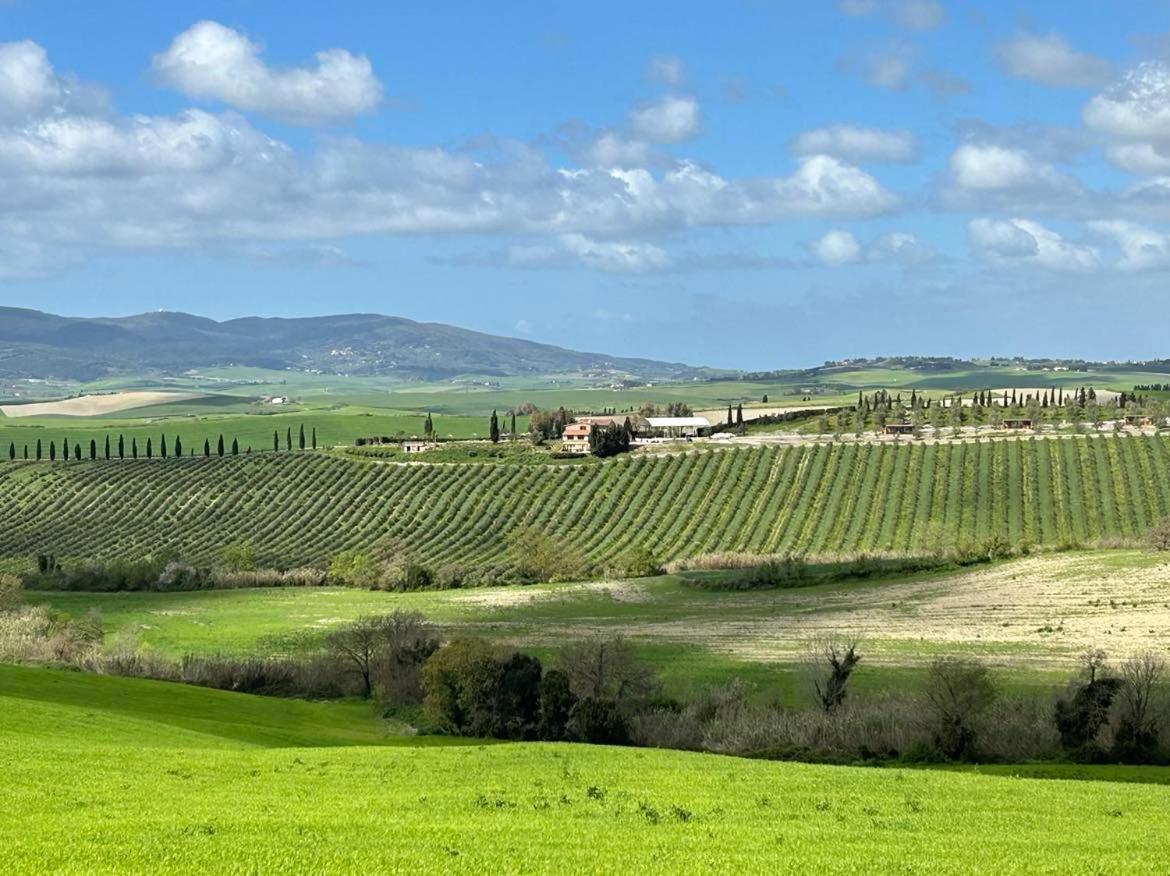 Room With Panoramic Vista Santa Luce Exterior photo